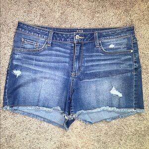 EUC a.n.a Distressed Blue Jean Shorts with frayed hem. Size 14